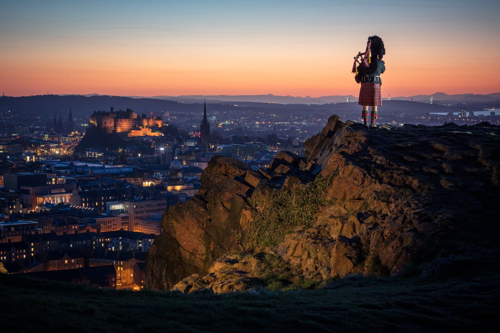 Edinburgh - The Lone Piper - Image 3