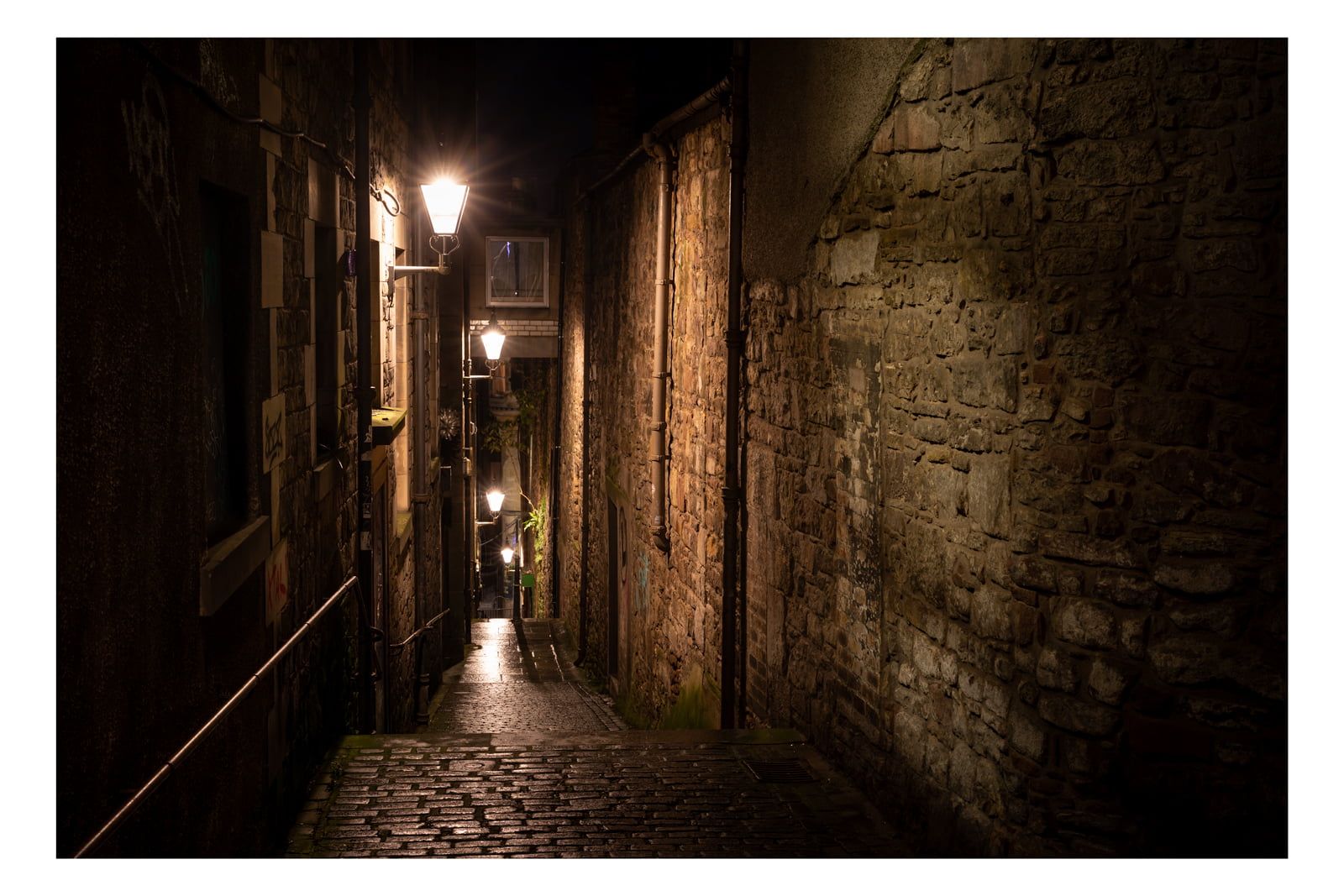 Edinburgh - Anchor Close - Image 2